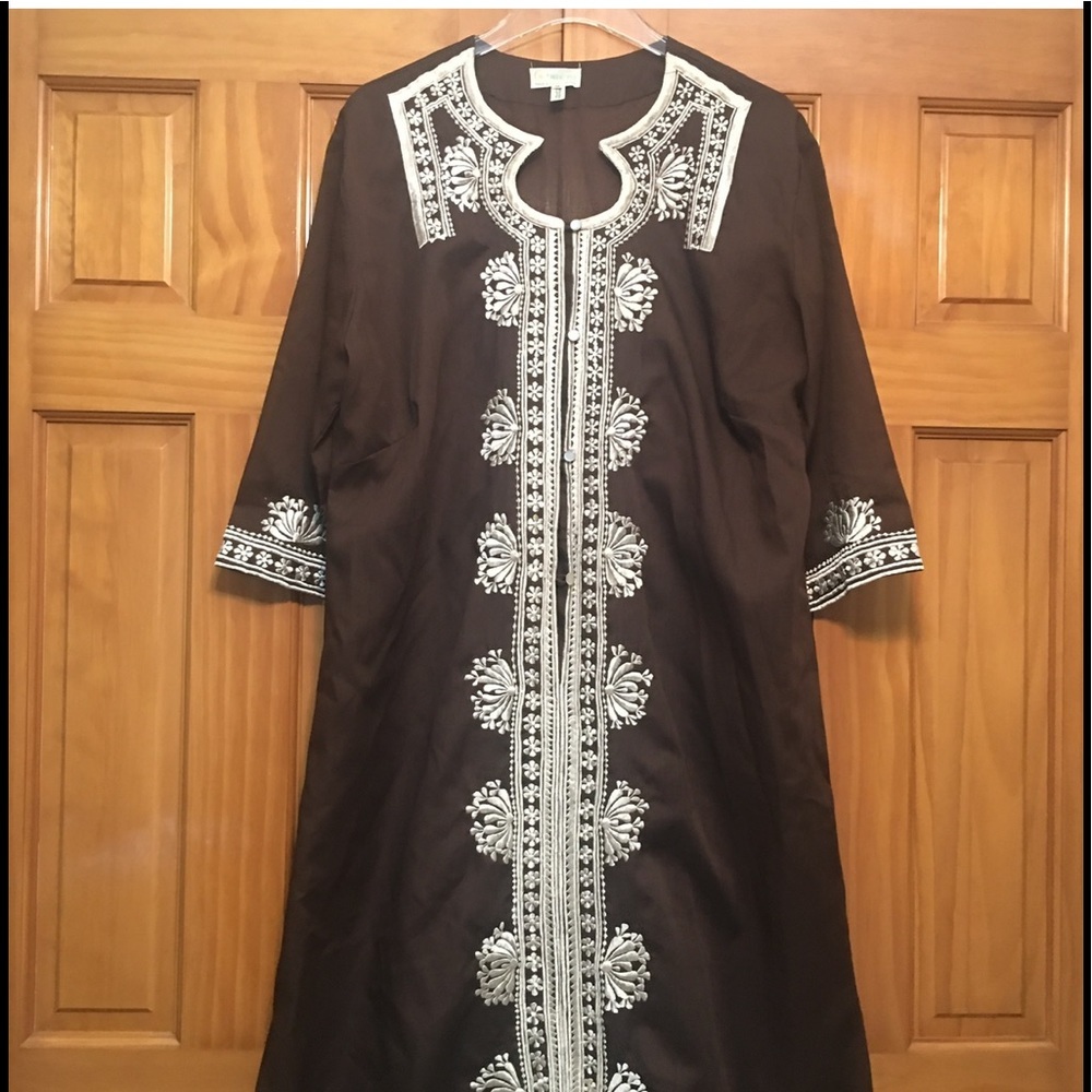 Caro of Honolulu Vintage Mumu Hand Embroidered Size 18 Brown